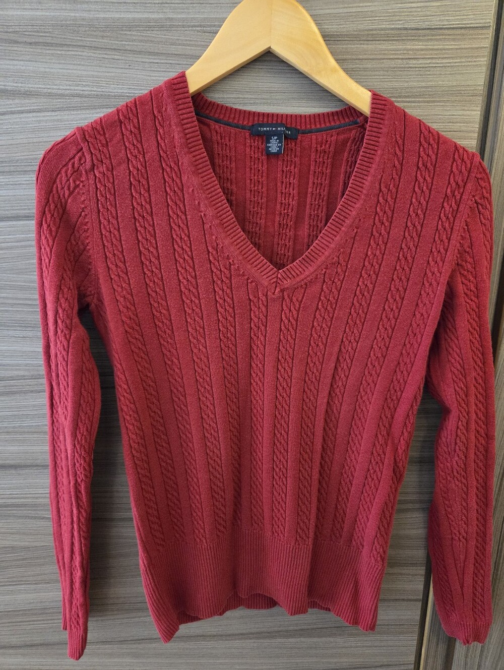 Tommy Hilfiger Red Cable Knit V-Neck Sweater 100% Cotton